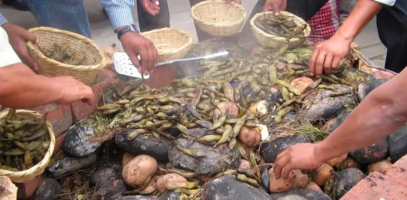 Pachamanca = Olla de tierra