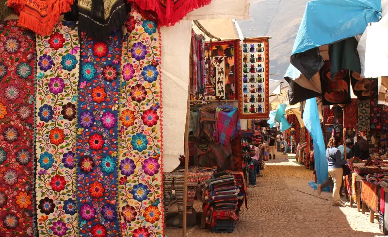 Un recorrido por el mercado de Pisac