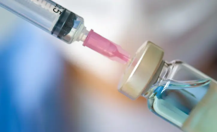 What vaccines do I need to travel to Peru? A vaccine recommended by doctors.