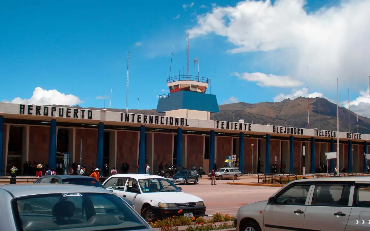 Alejandro Astete International Airport, Cusco, where to buy a SIM card in Cusco