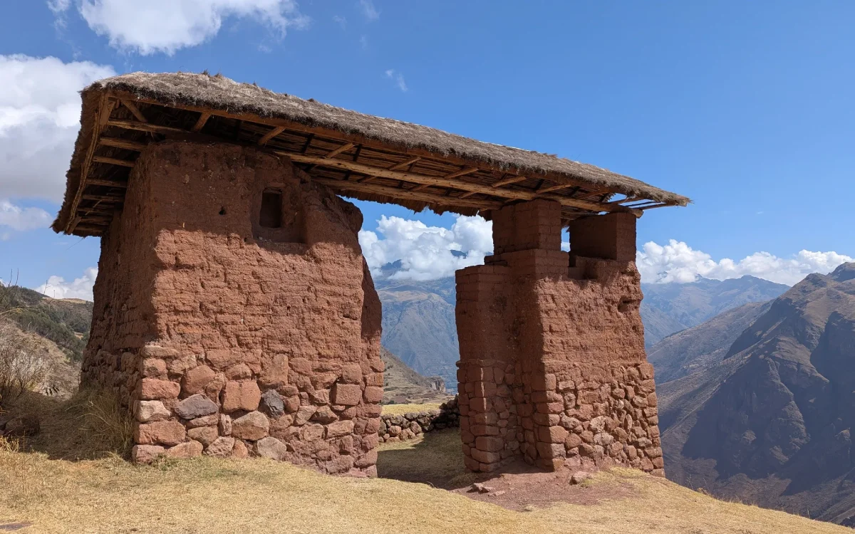 huchuy qosqo trek con niños