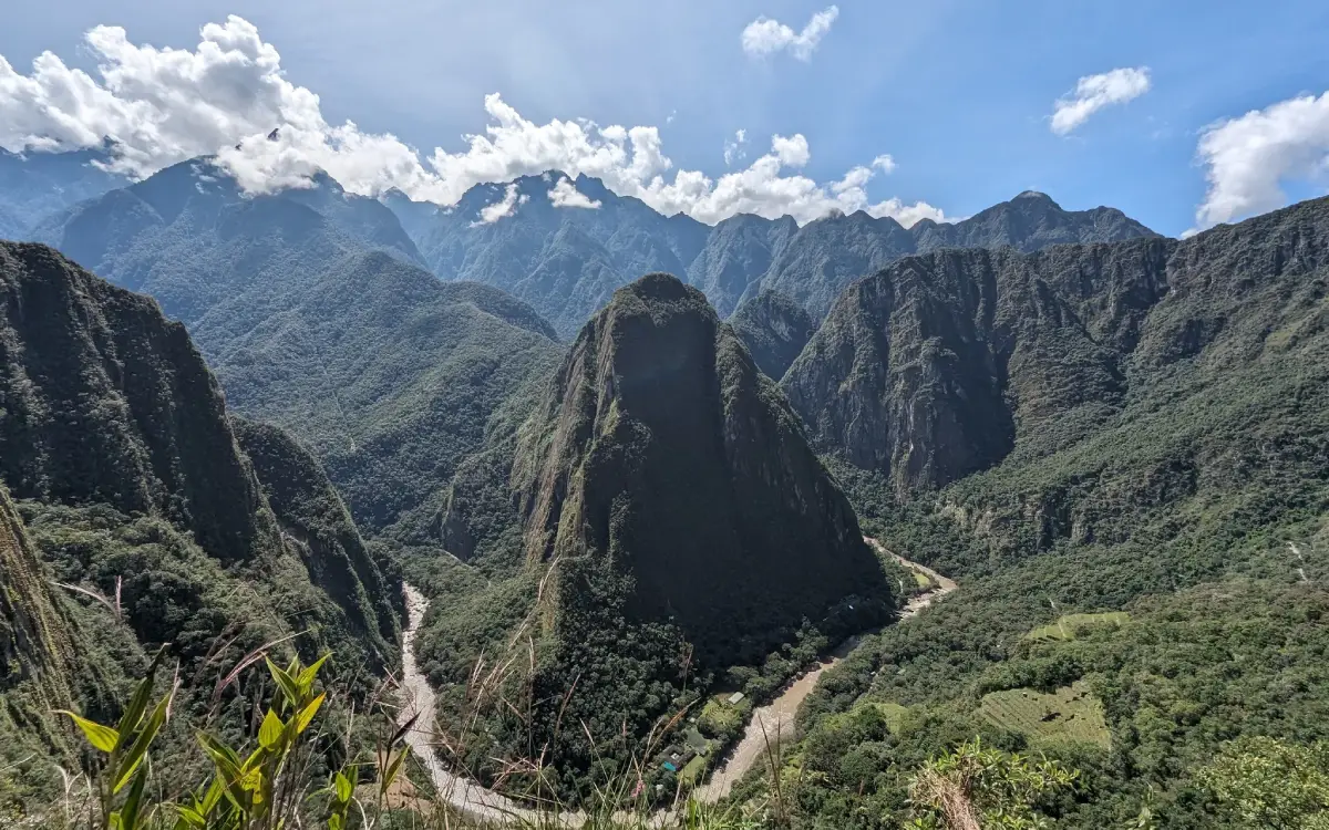 Paisaje panorámico de Machu Picchu