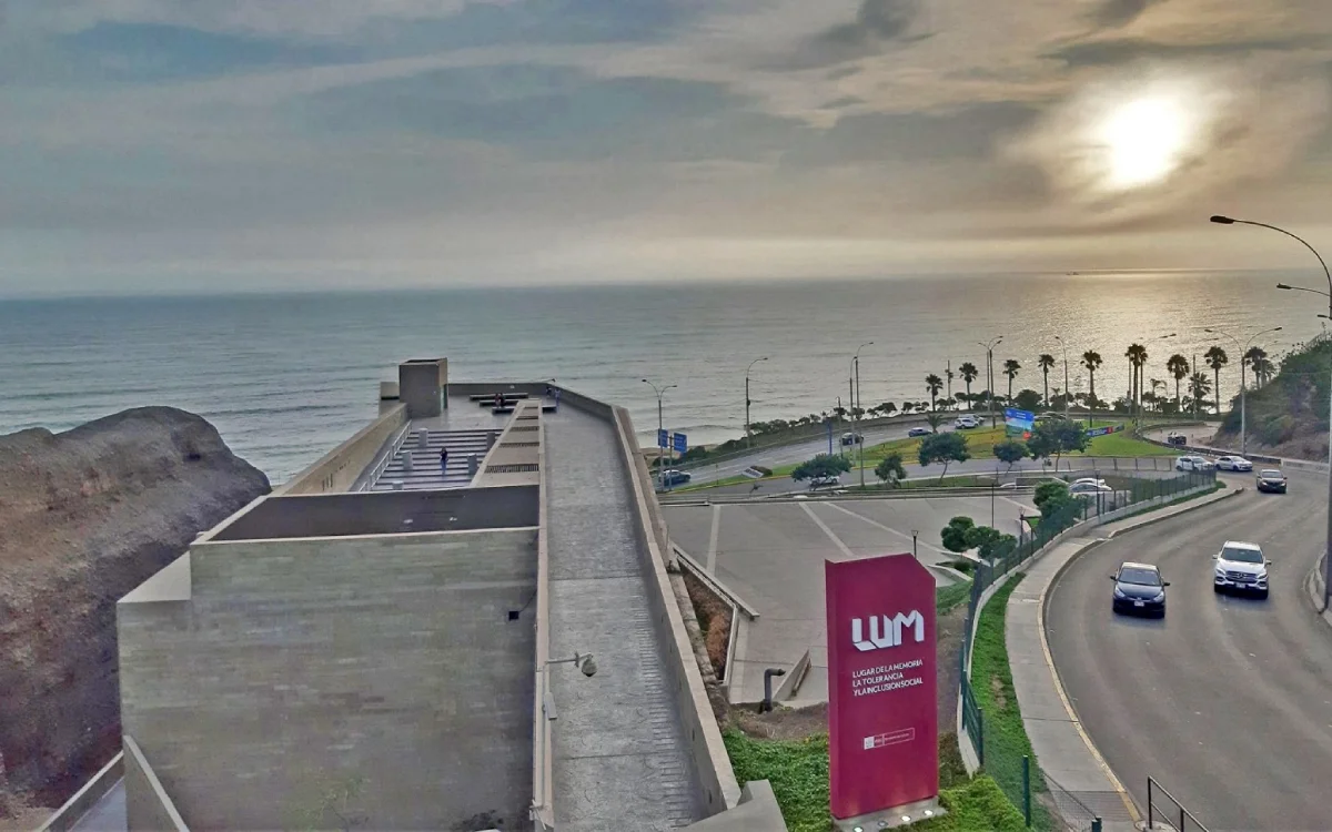 Lugar de la Memoria, la Tolerancia y la Inclusión Social (LUM), distrito de Miraflores. Museos en Lima