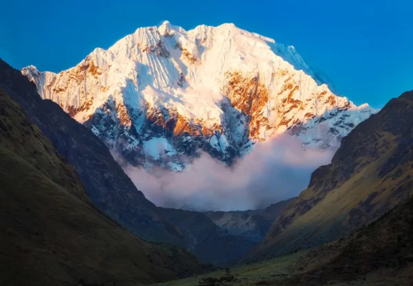 Salkantay Mountain in Peru: Height, Meaning, Location and Trekking Context
