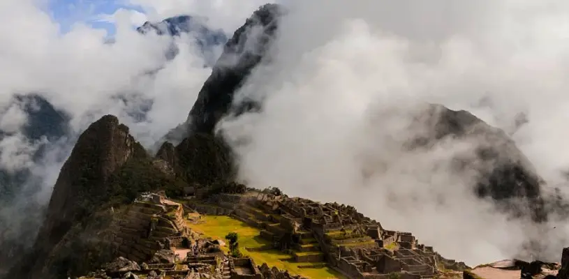 Vista panorámica de Machu Picchu