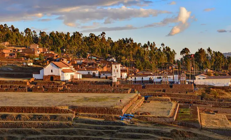 5 razones para visitar Chinchero antes que Machu Picchu