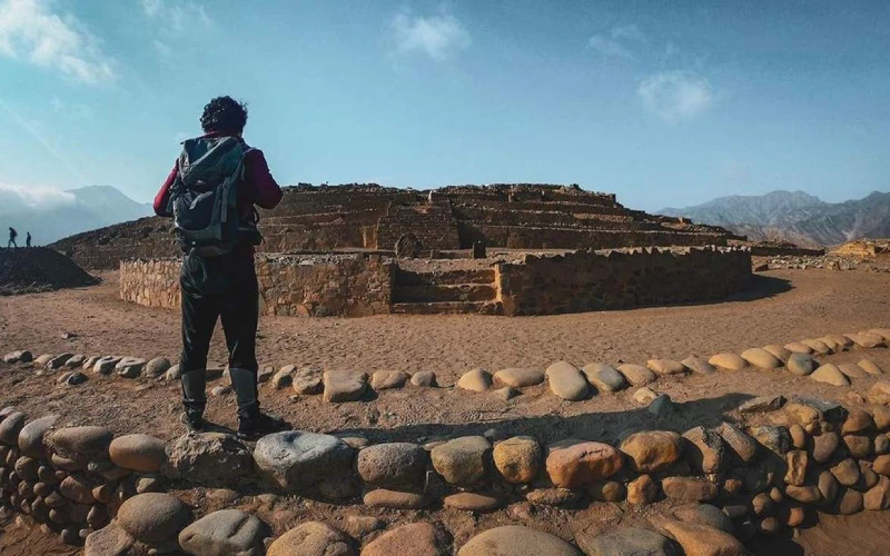 Caral vs Pachacamac. Tours desde Lima en antiguas civilizaciones andinas. Caral la civilización más antigua de América