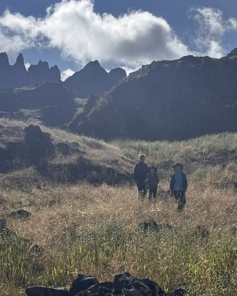 Trail to the Pisac lakes
