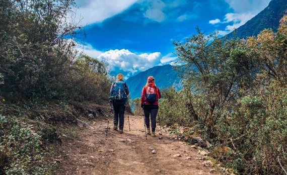 Salkantay Trek vs Inca Trail: trekking a Machu Picchu