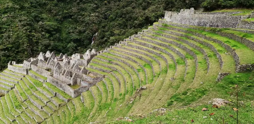 Short Inca Trail Guide: Discover the magic of short Inca Trail with the breathtaking scenery and the majesty of Machu Picchu