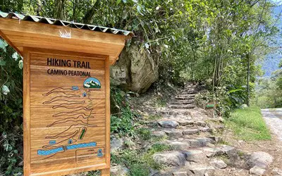 aguas calientes to machu picchu pueblo route hike trail hiking trail cusco