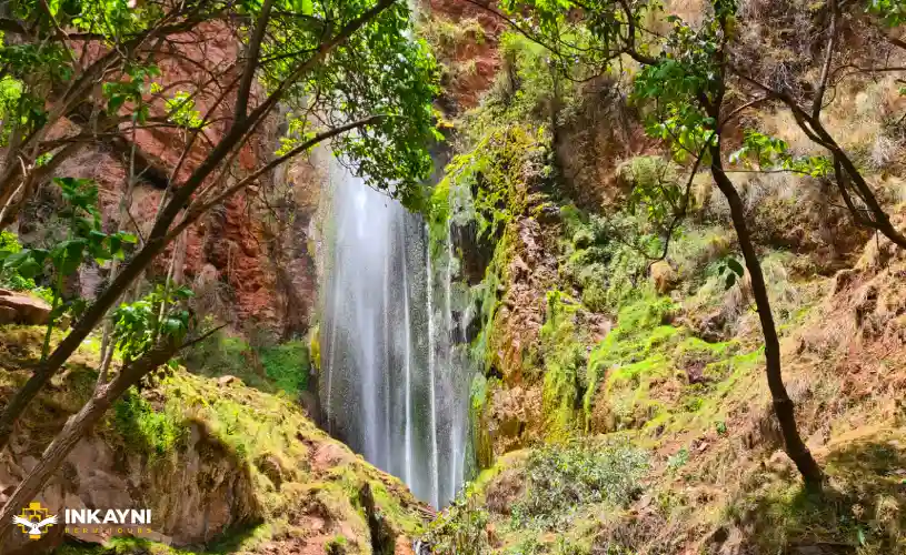 catarata de perolniyoc