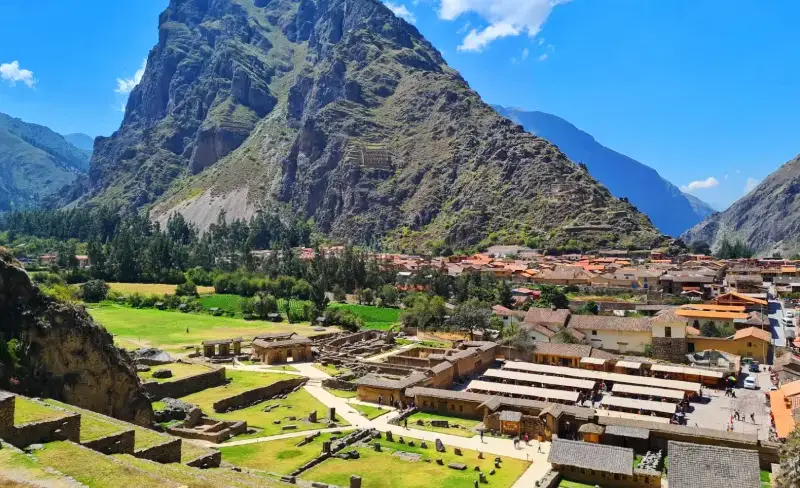 Tour to Maras, Moray, Chinchero – Half Day