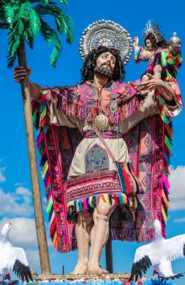 San Cristobal, in the middle of a procession
