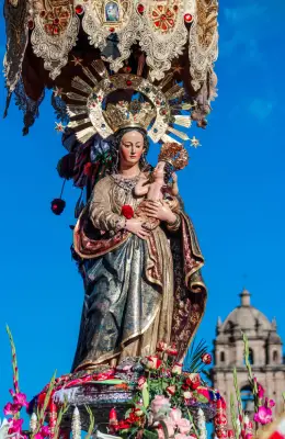 Virgen de Natividad, in the middle of a procession
