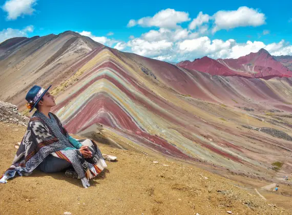 Full Day Rainbow Mountain /Vinincunca Trek – Small Groups