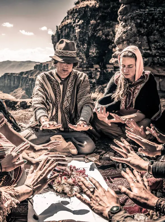 cusco-puno-una-experiencia-espiritual-wachuma-san-pedro-inkayni-peru-tours-mov